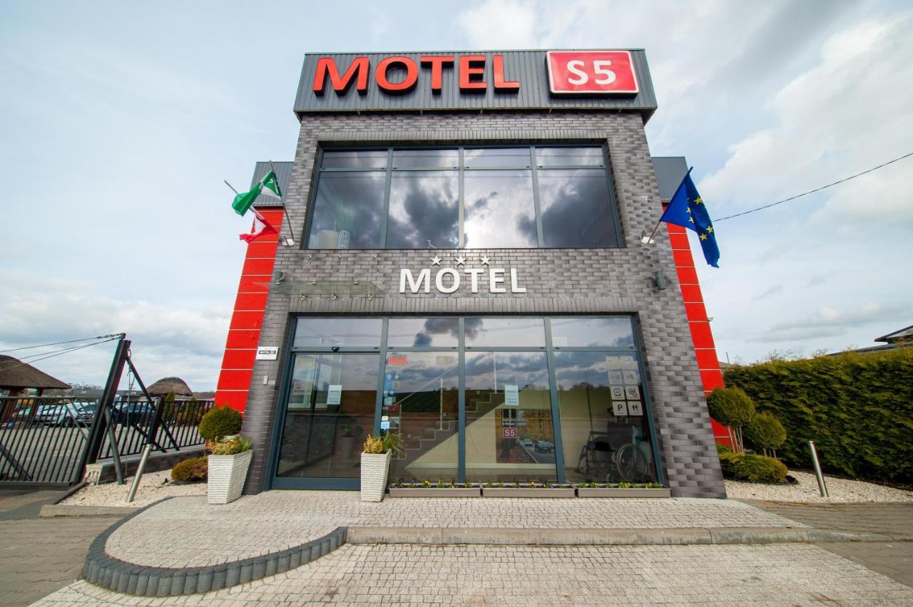 Motel S5 Zbrachlin Εξωτερικό φωτογραφία