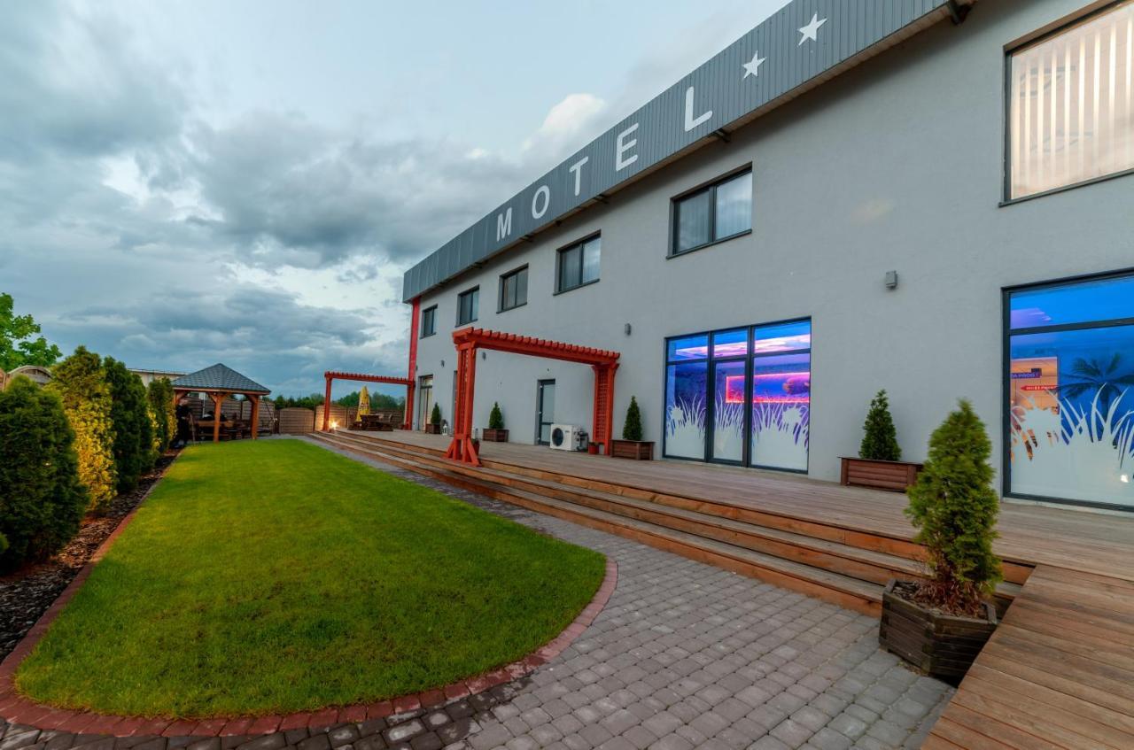 Motel S5 Zbrachlin Εξωτερικό φωτογραφία
