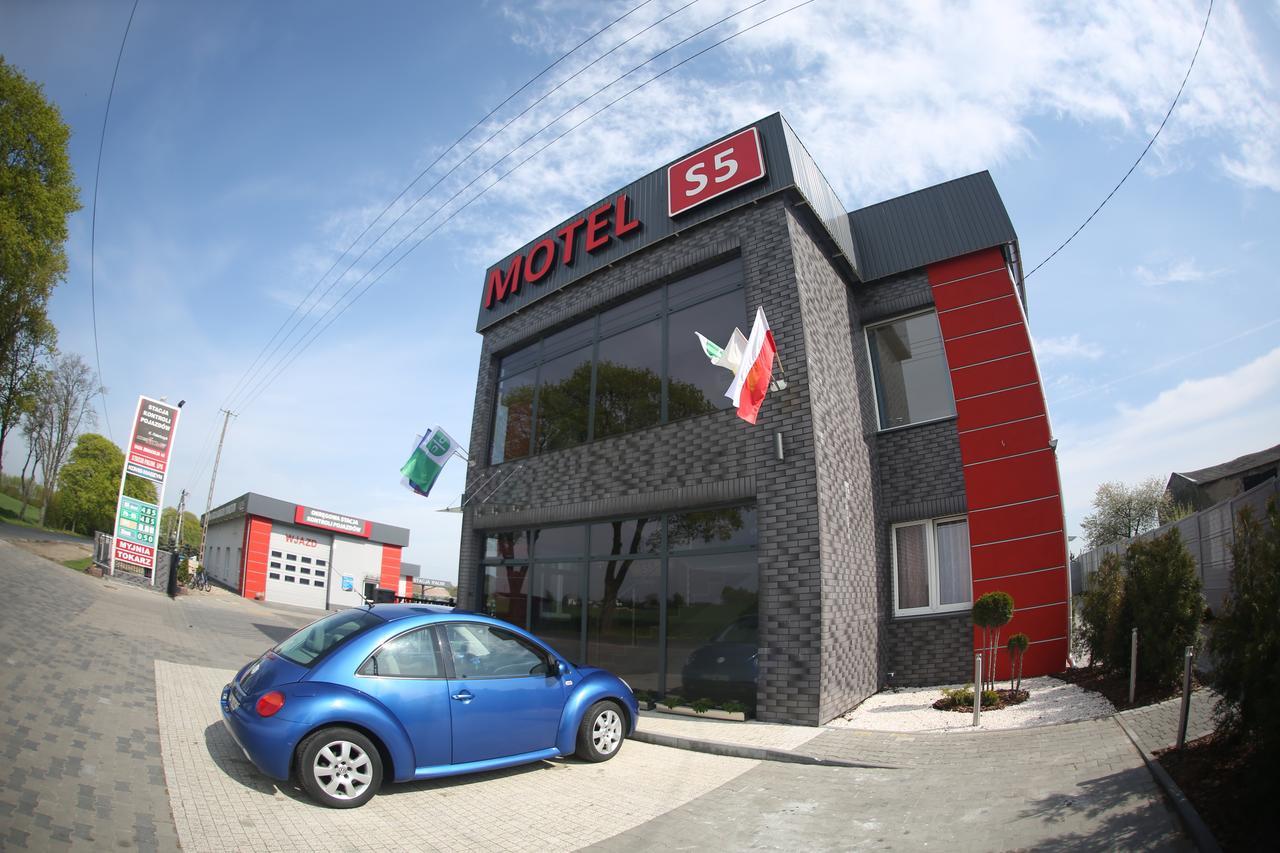 Motel S5 Zbrachlin Εξωτερικό φωτογραφία