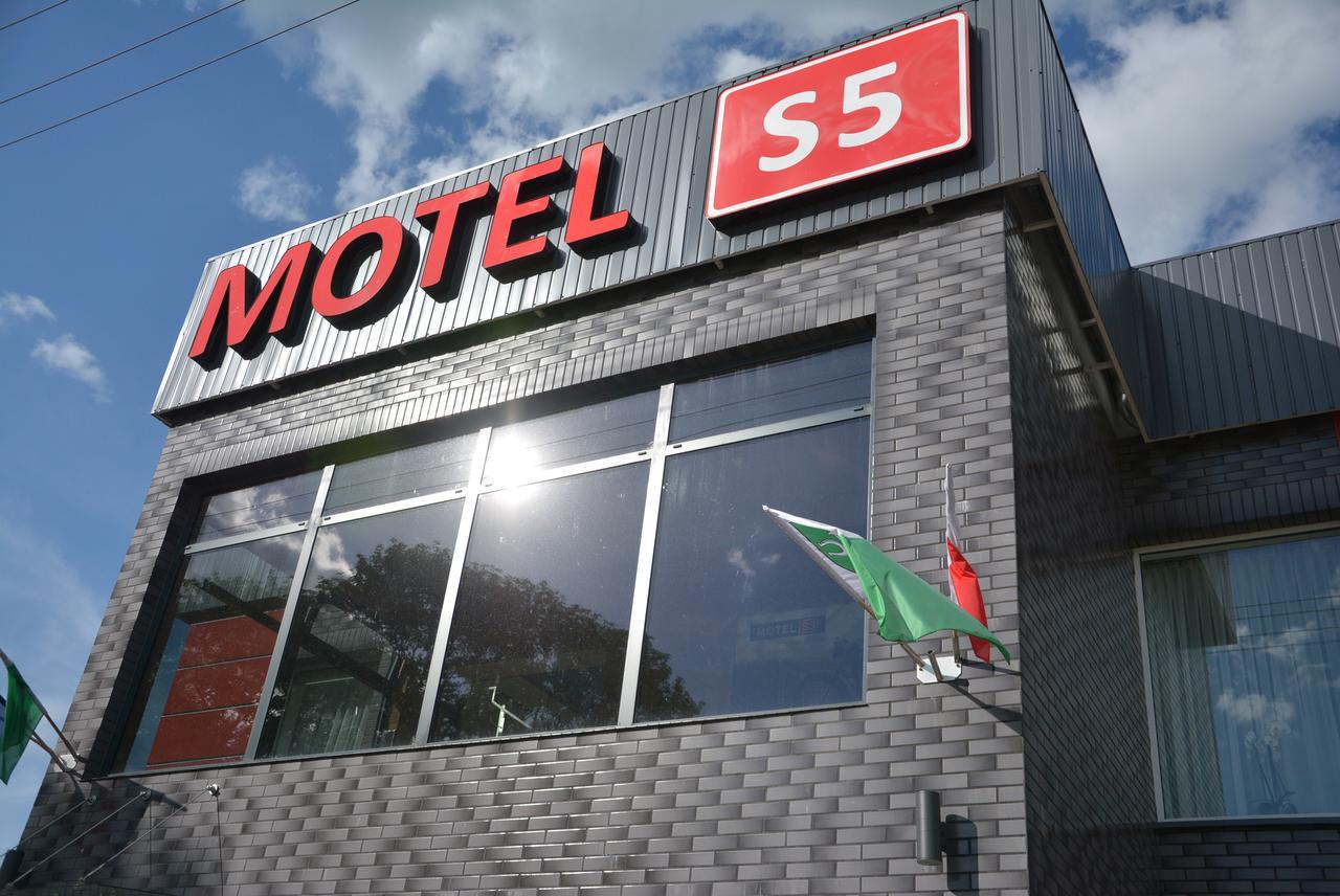 Motel S5 Zbrachlin Εξωτερικό φωτογραφία